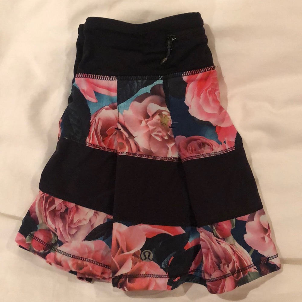 Lululemon skirt